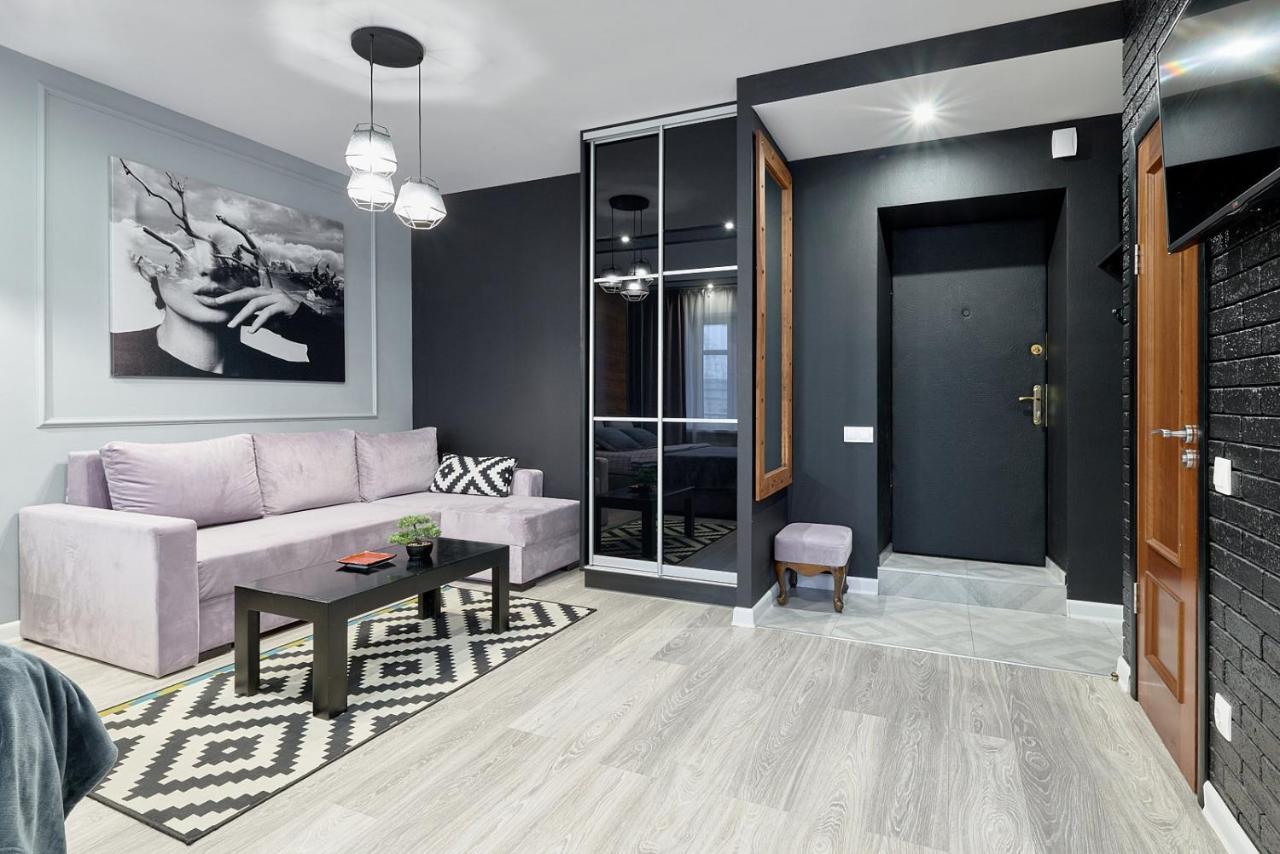 New Apart Lesi Ukrainky Blvd And Olimpiyska And Kreshchatyk And Manhattan City With Parking 키예프 외부 사진