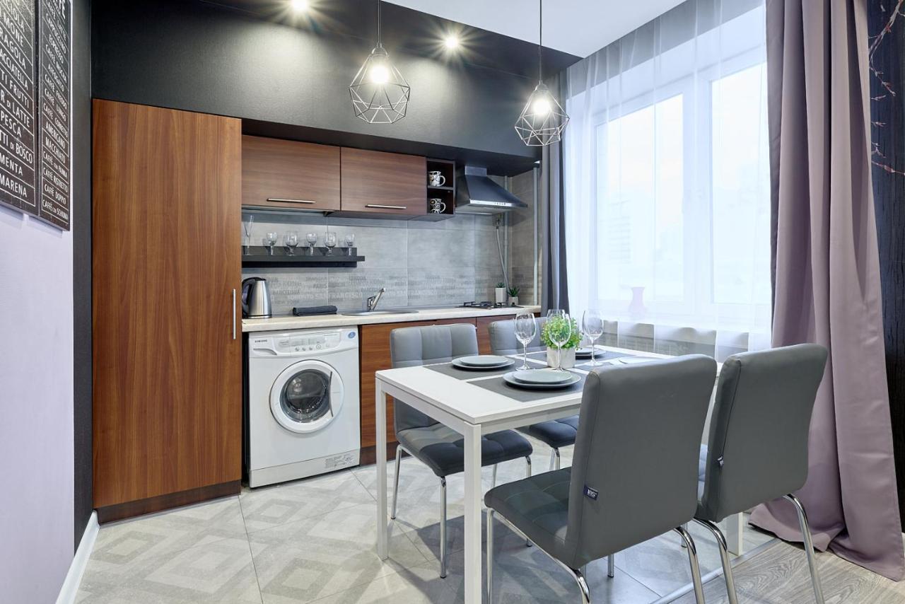 New Apart Lesi Ukrainky Blvd And Olimpiyska And Kreshchatyk And Manhattan City With Parking 키예프 외부 사진