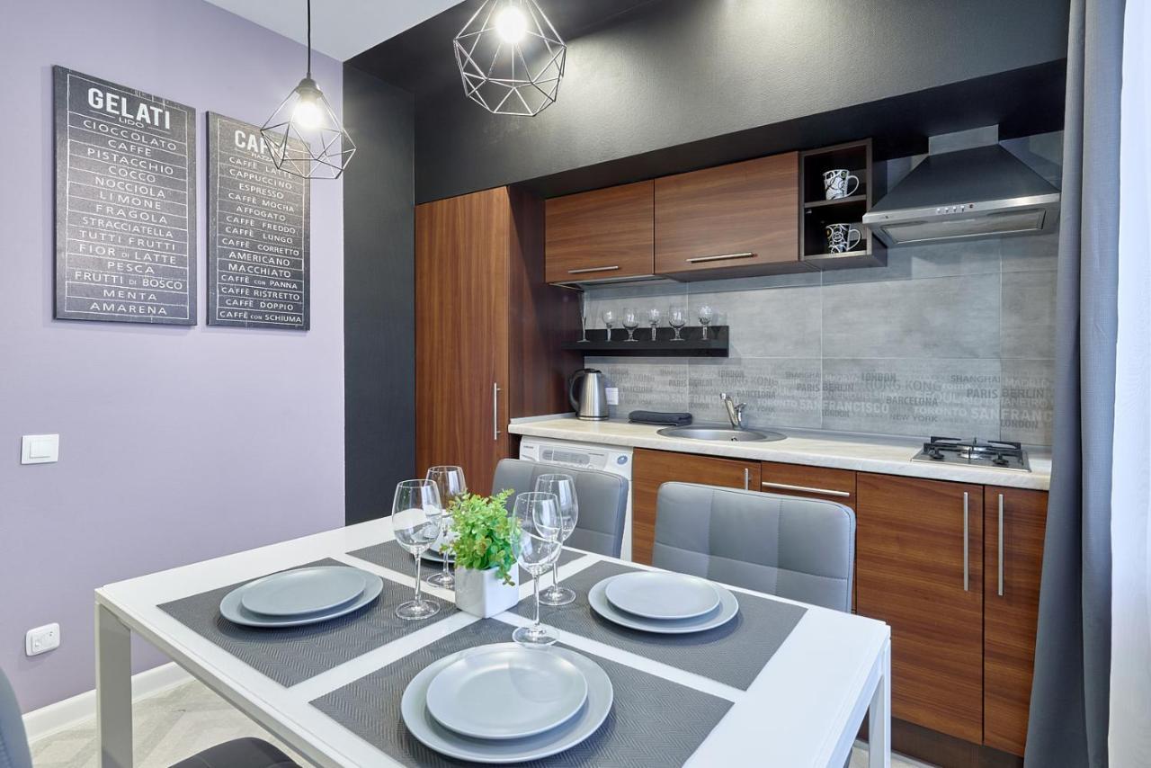 New Apart Lesi Ukrainky Blvd And Olimpiyska And Kreshchatyk And Manhattan City With Parking 키예프 외부 사진