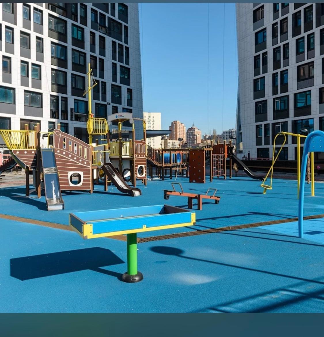 New Apart Lesi Ukrainky Blvd And Olimpiyska And Kreshchatyk And Manhattan City With Parking 키예프 외부 사진